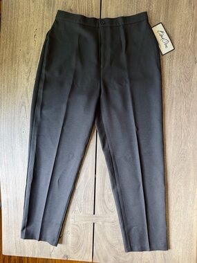 Vintage levis bend over trousers
